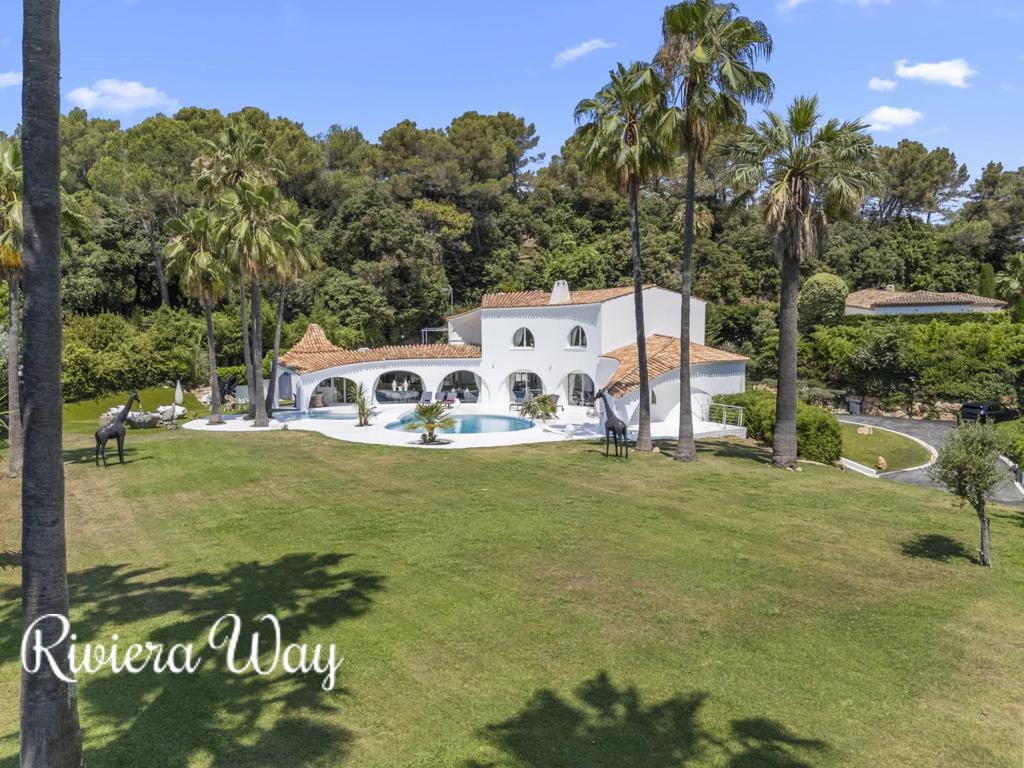 Villa in Mougins, photo #9, listing #103573218
