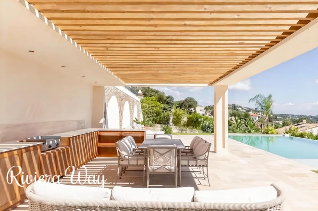 10 room villa in Cannes, photo #10, listing #107137338