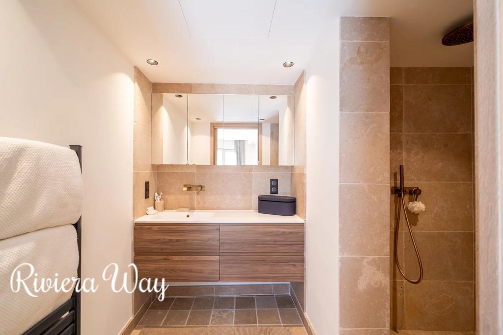 6 room villa in Pégomas, photo #8, listing #105707910