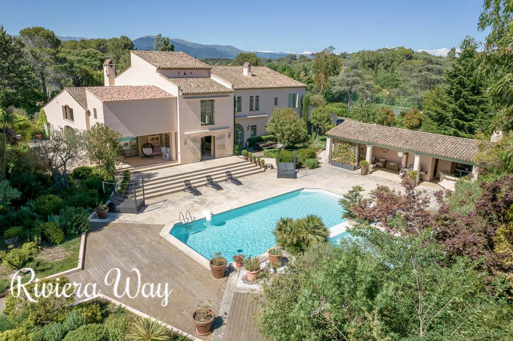 10 room villa in Mougins, photo #9, listing #98811426