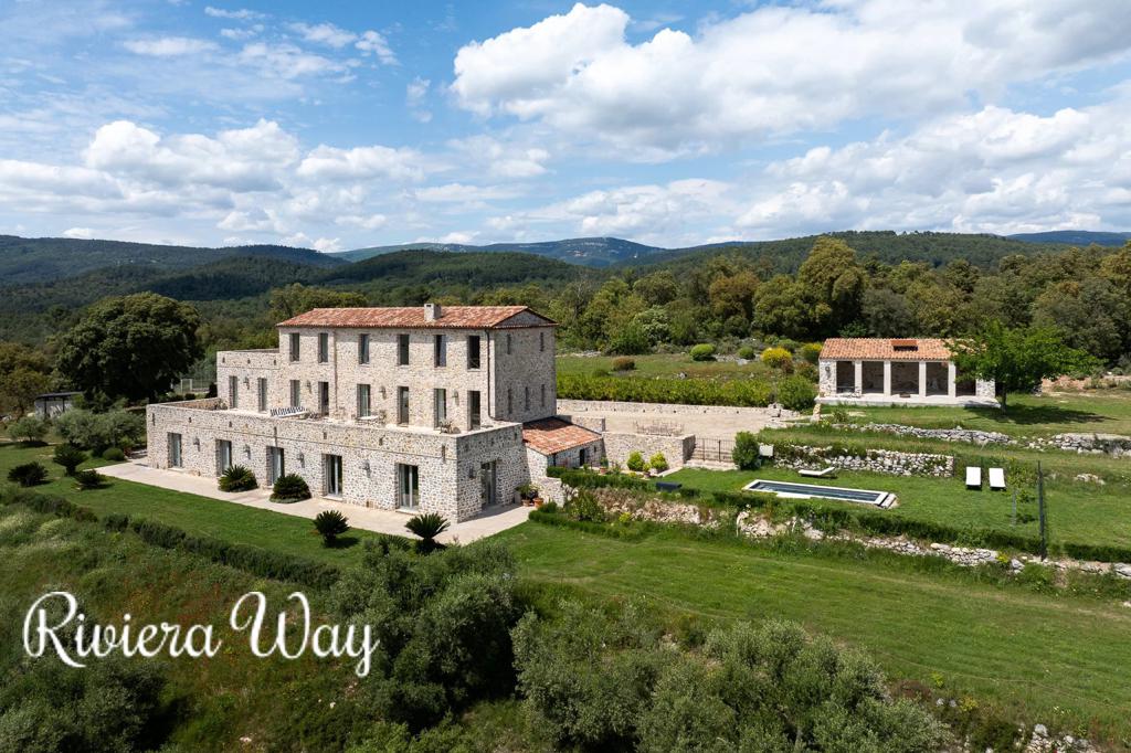 10 room villa in Fayence, photo #1, listing #103085472