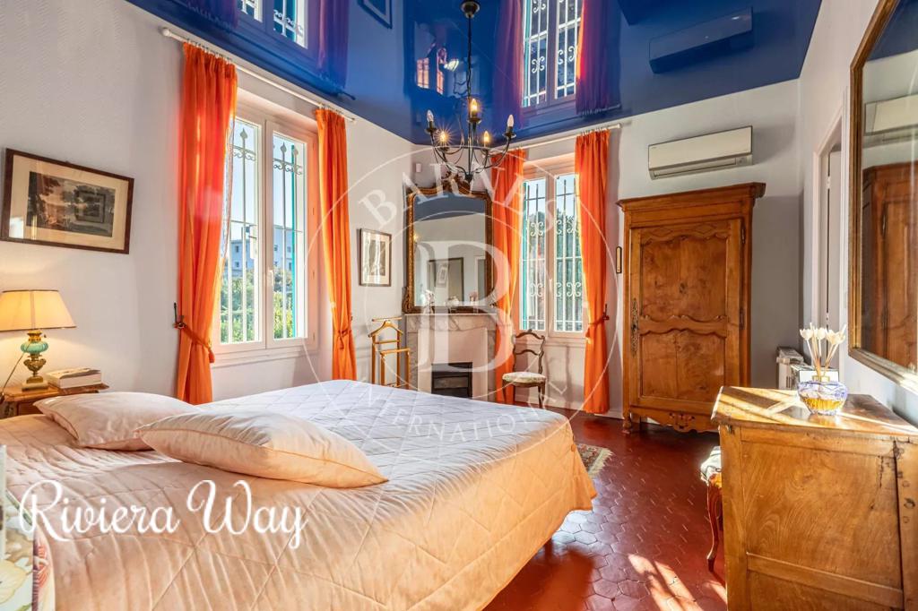 9 room villa in Cap d'Antibes, photo #7, listing #92914122