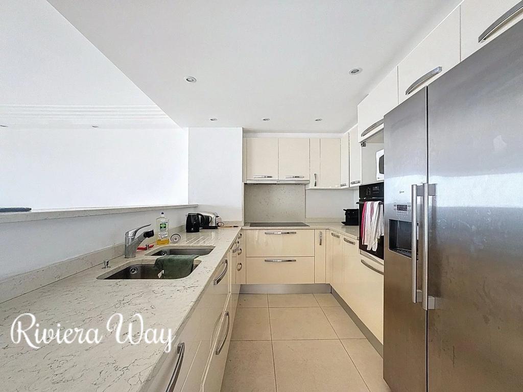 4 room apartment in Californie - Pezou, photo #1, listing #103968396