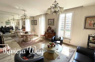 4 room apartment in Le Carré d'Or, 156 m²