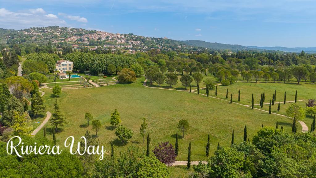 16 room villa in Fayence, photo #1, listing #106225518
