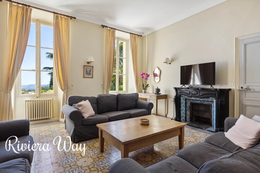 23 room villa in Grasse, photo #6, listing #99657054