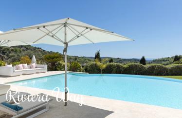 14 room villa in Grasse