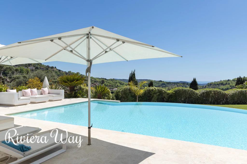 14 room villa in Grasse, photo #5, listing #102971064