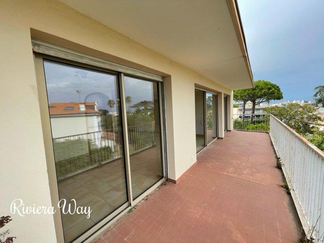 3 room apartment in Cap d'Antibes, photo #4, listing #84321300
