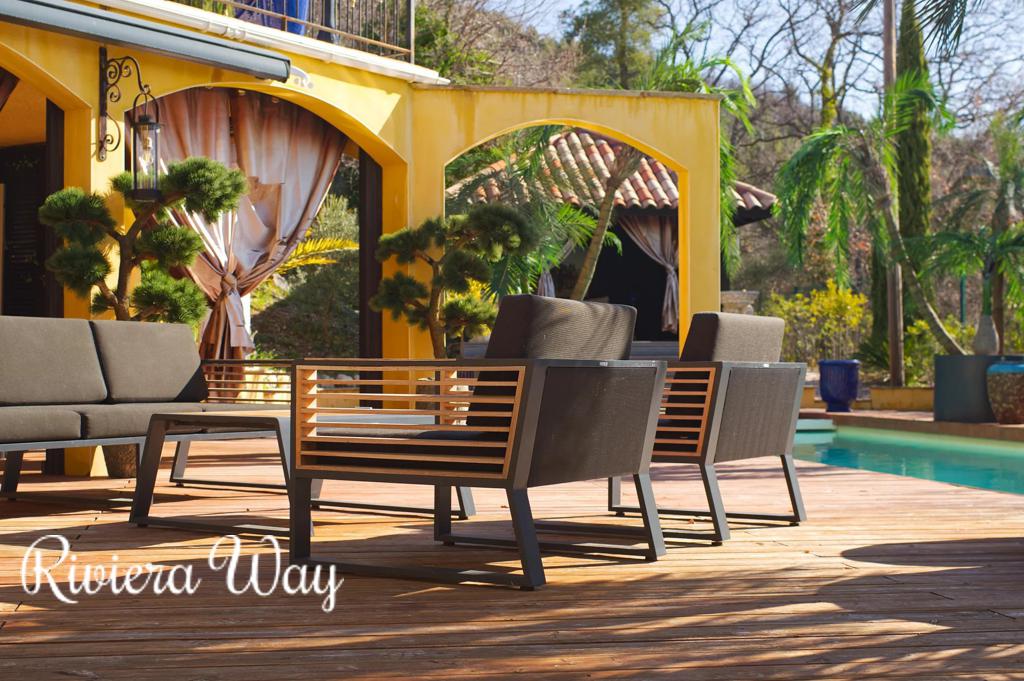 14 room villa in Bargemon, photo #10, listing #105090678