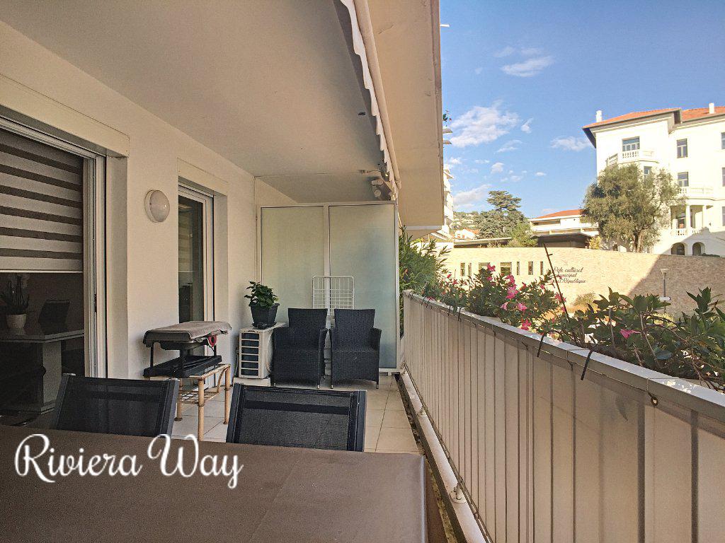 Apartment in Cannes, 72 m², photo #5, listing #80832822