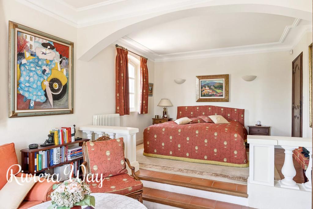 5 room villa in Tourrettes-sur-Loup, photo #3, listing #103636260
