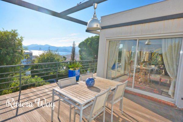 6 room villa in Cannes, 255 m², photo #3, listing #64999914