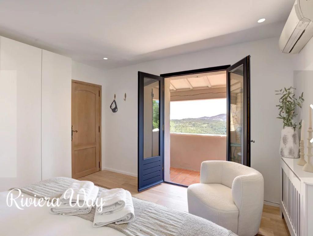 6 room villa in Le Tignet, photo #9, listing #103280100