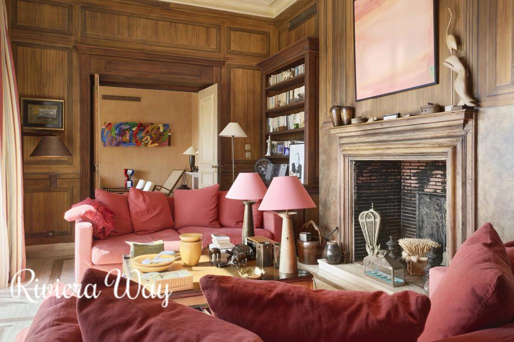 20 room villa in Cannes, photo #7, listing #106185324