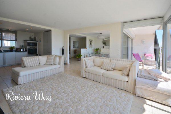 3 room villa in Vallauris, 102 m², photo #4, listing #73634946