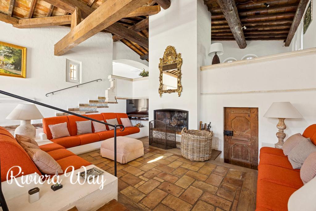 8 room villa in La Colle-sur-Loup, photo #9, listing #105551586