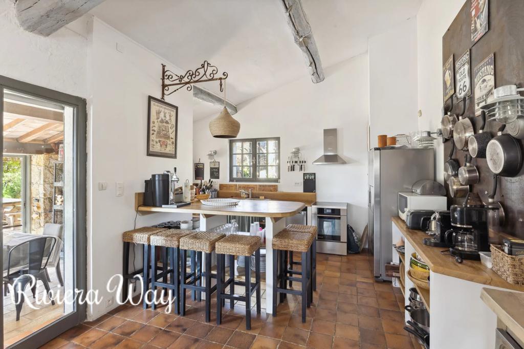 15 room villa in Lorgues, photo #9, listing #101284512