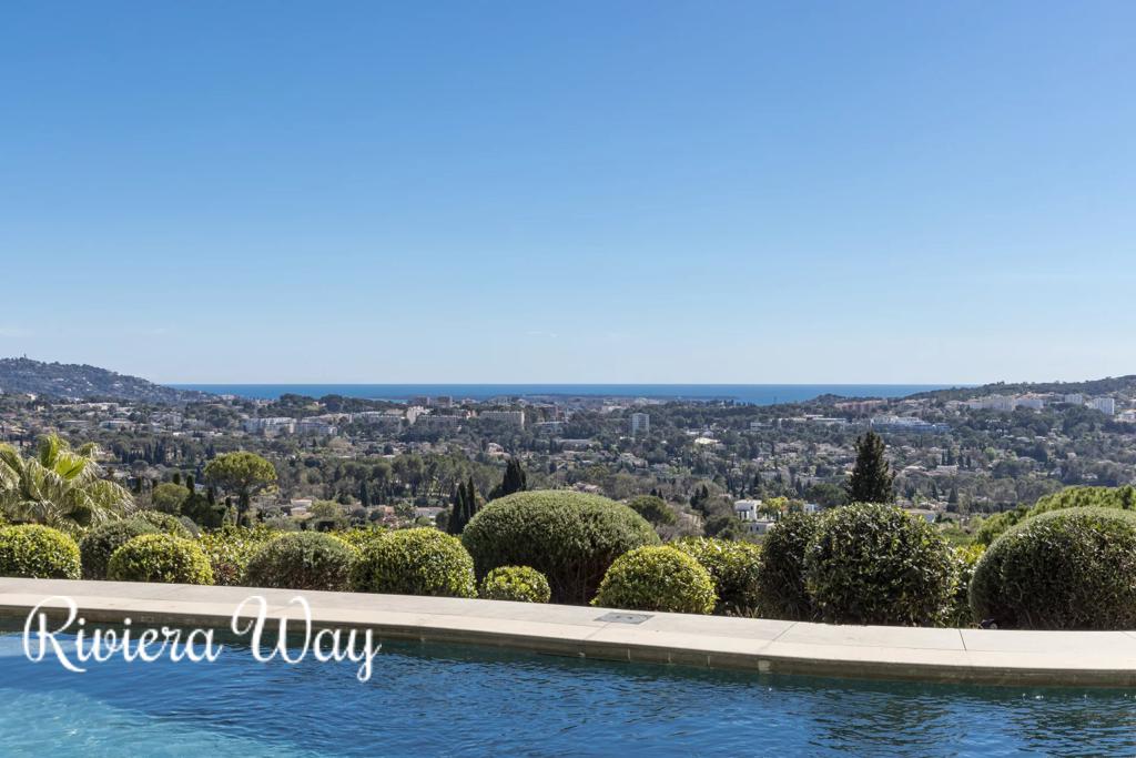 7 room villa in Mougins, photo #5, listing #106050336