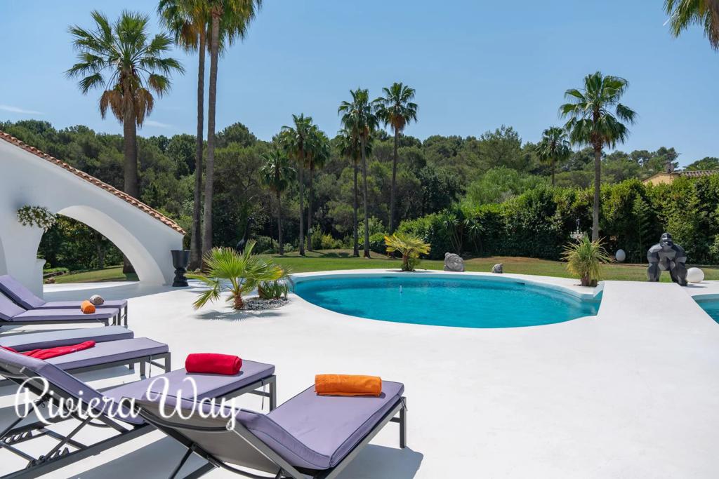 8 room villa in Mougins, photo #4, listing #105737898