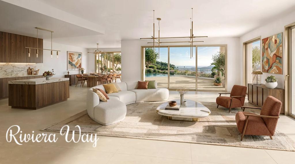6 room villa in Grimaud, photo #3, listing #106361052