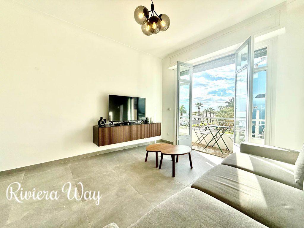 2 room apartment in Promenade des Anglais, 47 m², photo #2, listing #106794996