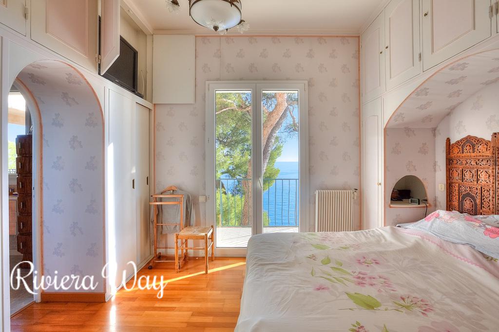 6 room villa in Èze, photo #10, listing #86260482
