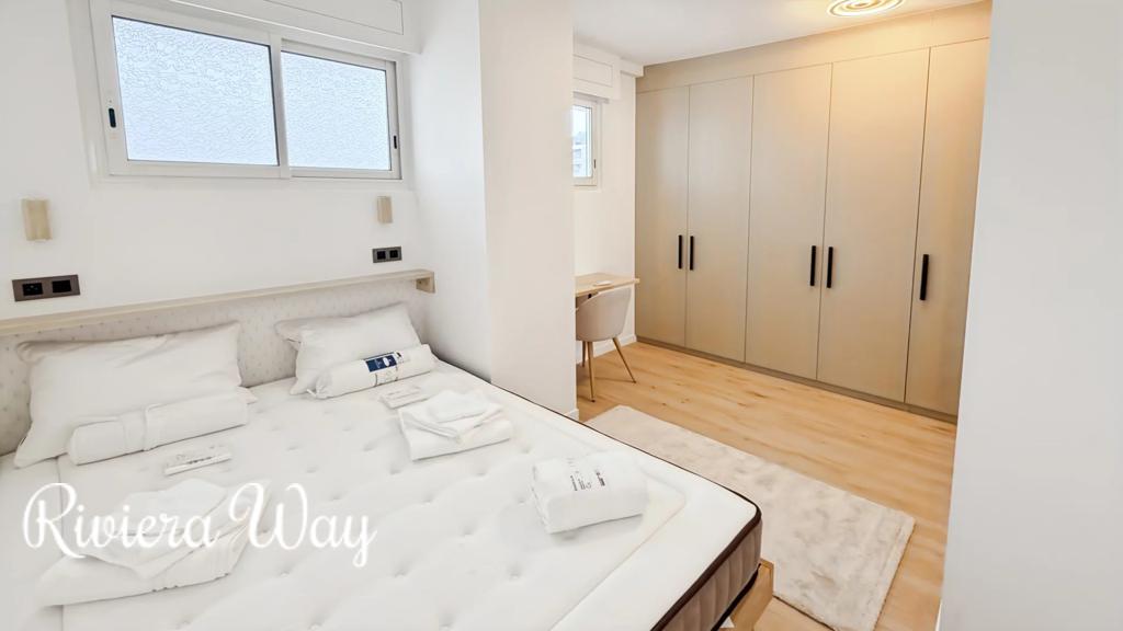 3 room apartment in Cannes, photo #9, listing #106813476