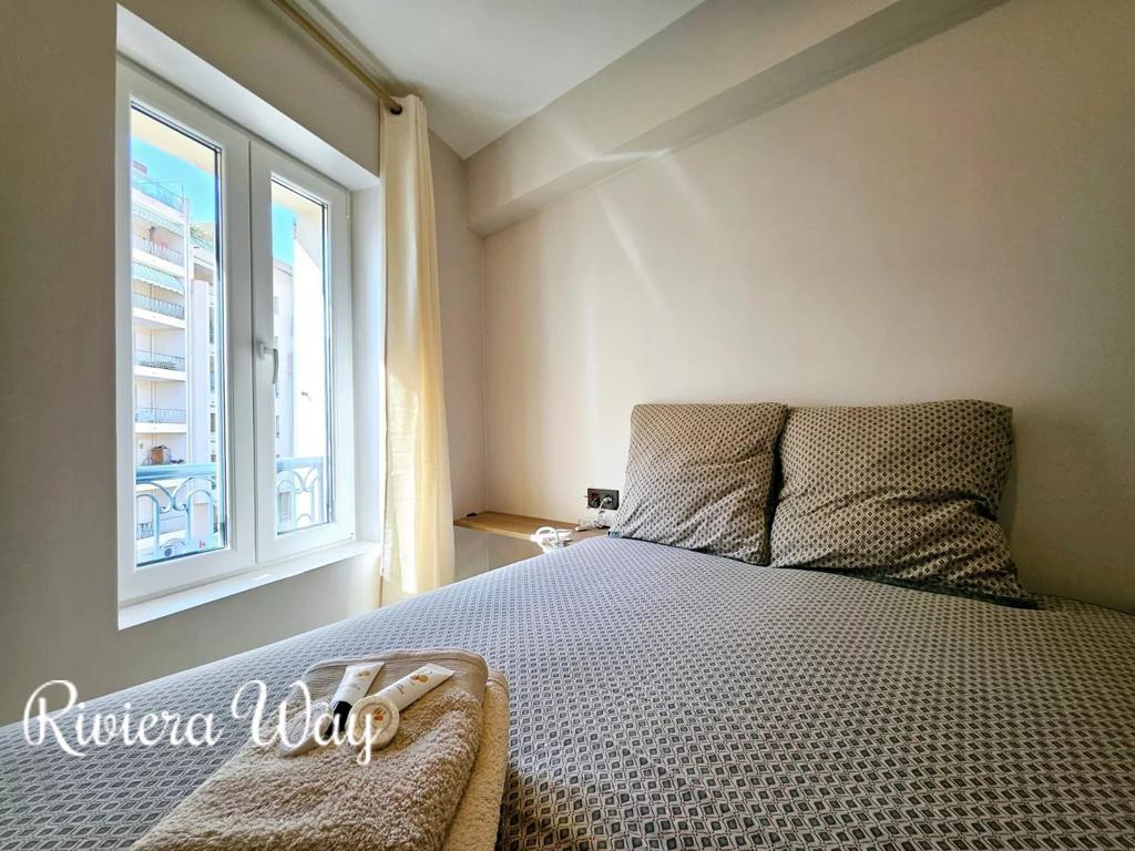 3 room apartment in Antibes, photo #10, listing #103725468