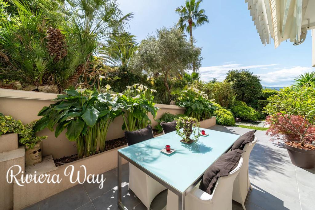 3 room apartment in Cannes, photo #5, listing #106111824