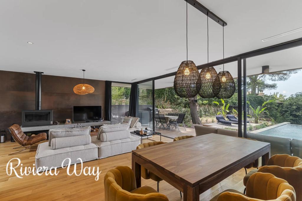 3 room villa in Mougins, photo #4, listing #104038746