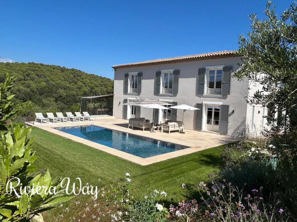 5 room villa in Mougins, photo #1, listing #107101806