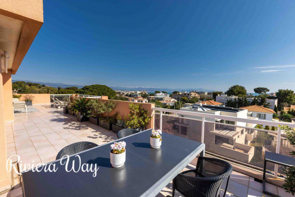 4 room apartment in Antibes, 229 m², photo #3, listing #103197486