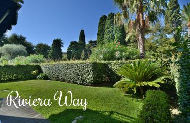 Apartment in Antibes