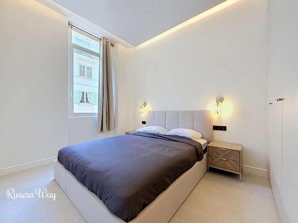 3 room apartment in Cannes, photo #6, listing #106824354