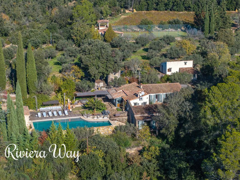 15 room villa in Lorgues, photo #2, listing #101284512