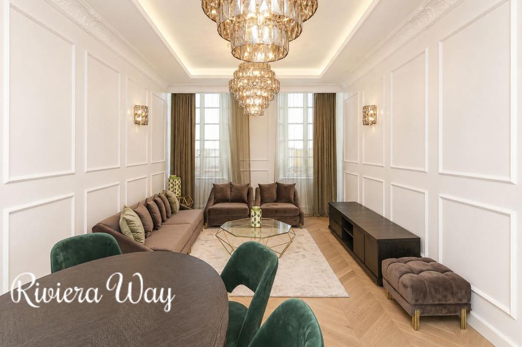 4 room apartment in Nice, 131 m², photo #8, listing #99250536