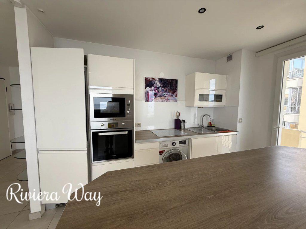 3 room apartment in Nice, 72 m², photo #5, listing #105075558