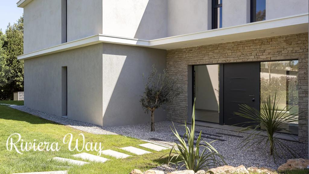 6 room villa in Mougins, photo #2, listing #99759828