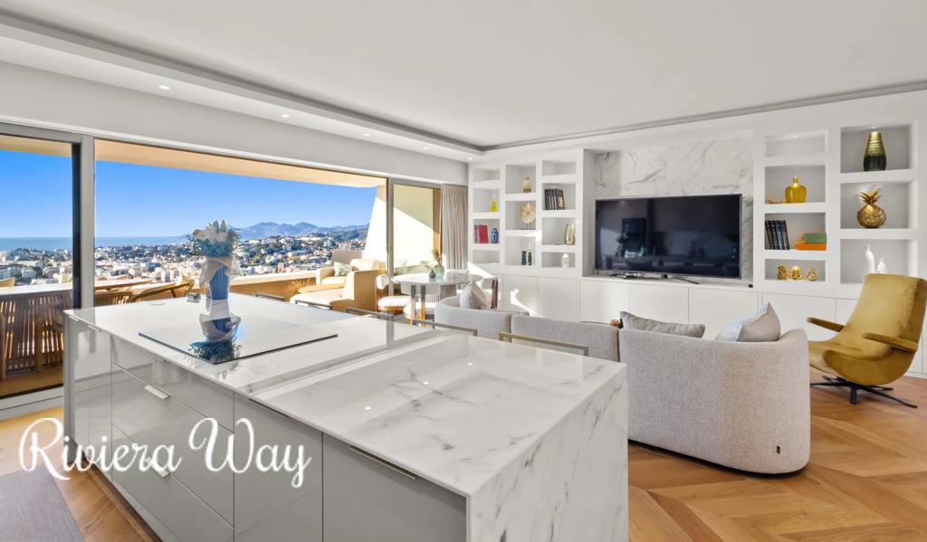 4 room apartment in Le Cannet, photo #6, listing #105909636
