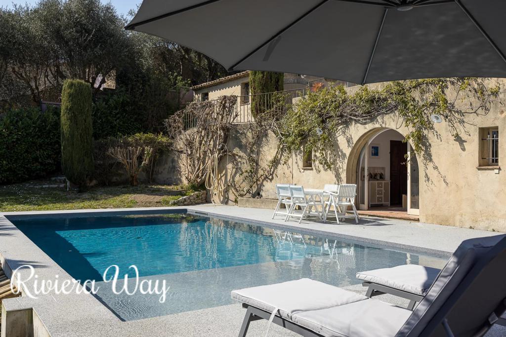 8 room villa in Mougins, photo #5, listing #88511178
