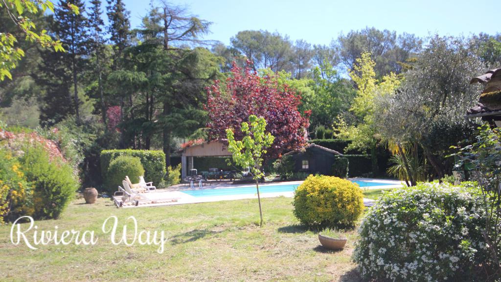 5 room villa in Roquefort-les-Pins, photo #5, listing #82474014