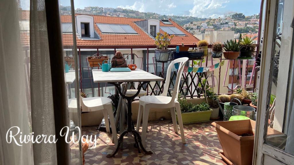 Apartment in Nice, 47 m², photo #1, listing #80861214