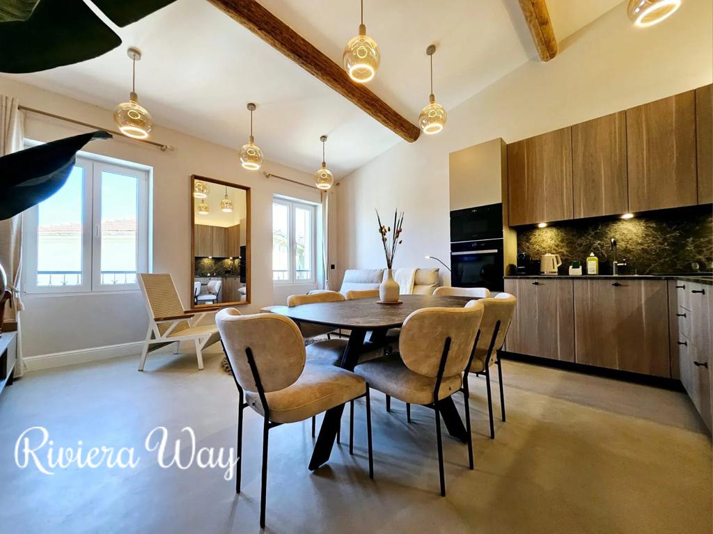 3 room apartment in Antibes, photo #5, listing #103725468