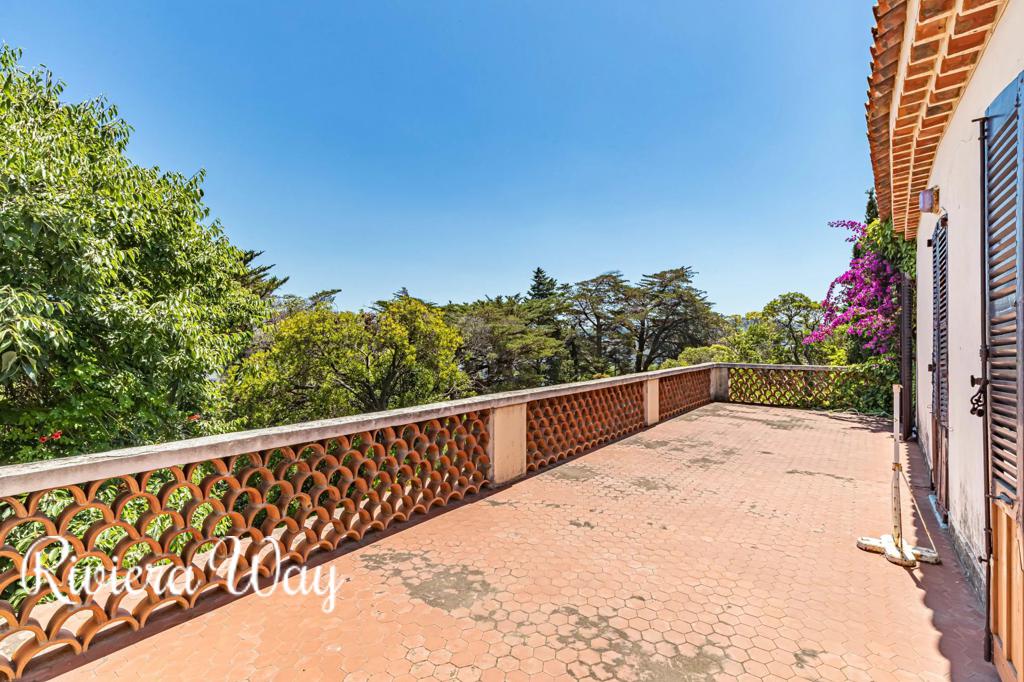 12 room villa in Antibes, photo #1, listing #89886846