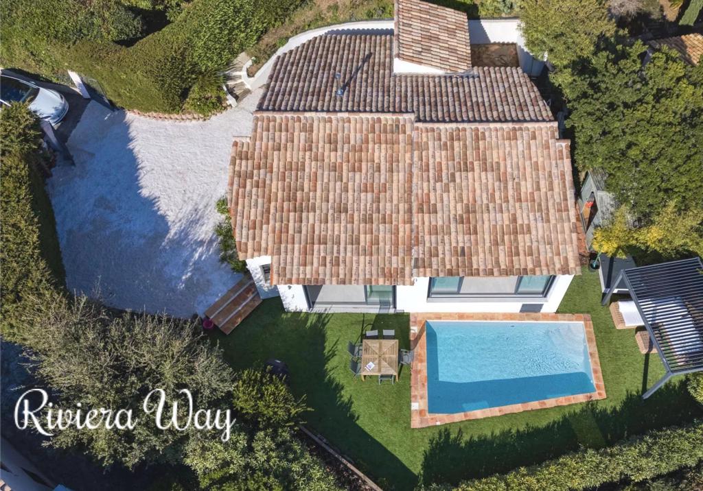 4 room villa in La Croix-Valmer, photo #2, listing #101931816