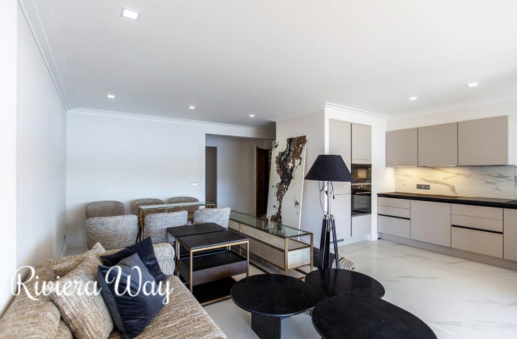 3 room apartment in Villefranche-sur-Mer, photo #8, listing #93664830