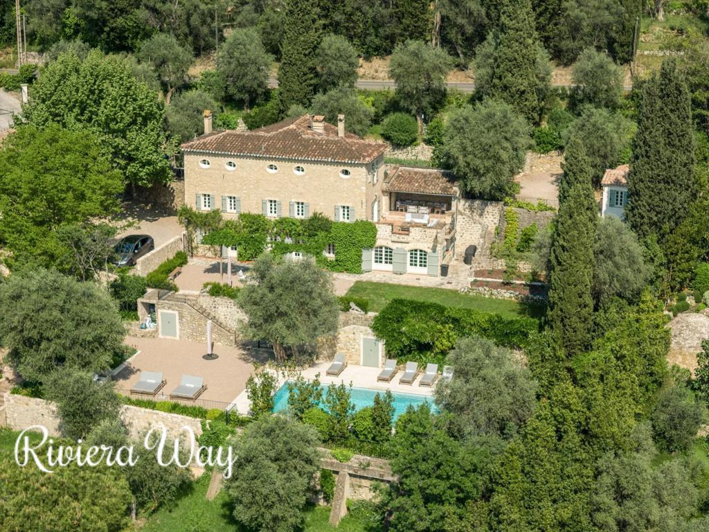 12 room villa in Grasse, photo #2, listing #103076862