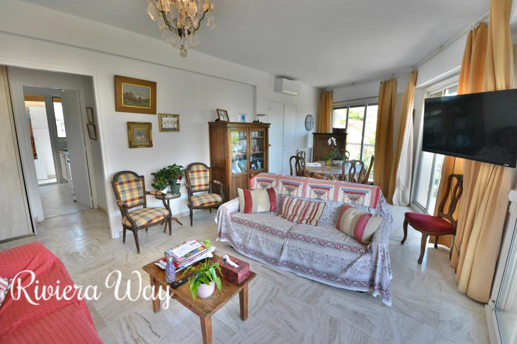 3 room apartment in Antibes, photo #7, listing #100453500