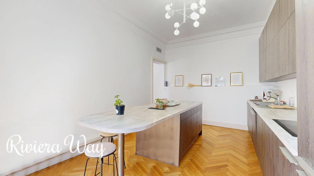 4 room apartment in Nice, 105 m², photo #9, listing #105969234